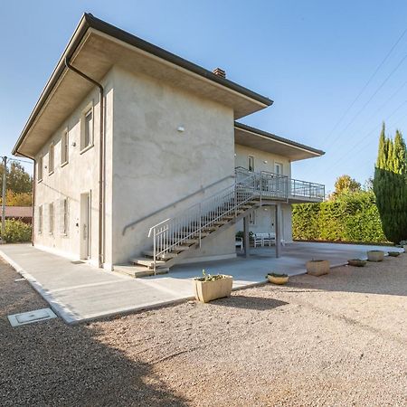 Bed Gold Apartment Castelnuovo del Garda Exterior photo